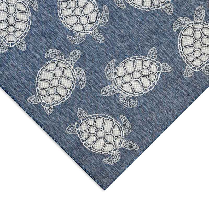 Indoor/Outdoor Textured Sea Turtles Polypropylene Rug, 39